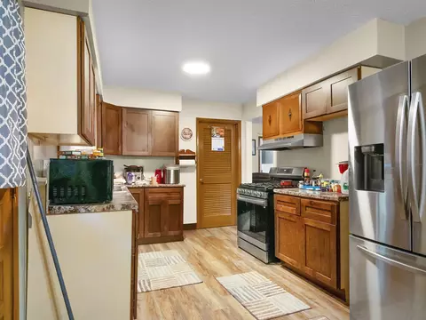 39 S Daniels Crk, Van Lear, KY 41265 photo 21
