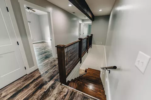 Entry Way - 2953 Texas School Rd, Eubank, KY 42567 photo 8 of 18
