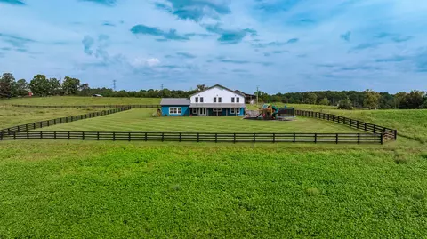 Exterior - 2953 Texas School Rd, Eubank, KY 42567 photo 31 of 34