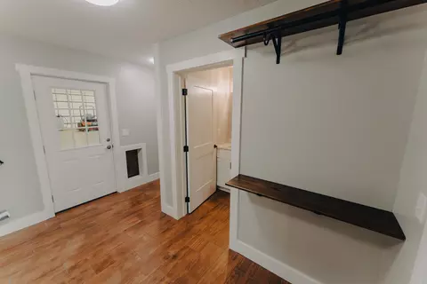 Entry Way - 2953 Texas School Rd, Eubank, KY 42567 photo 1 of 18