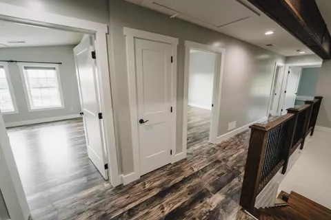Entry Way - 2953 Texas School Rd, Eubank, KY 42567 photo 12 of 18