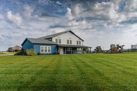 Exterior - 2953 Texas School Rd, Eubank, KY 42567 photo 12 of 34