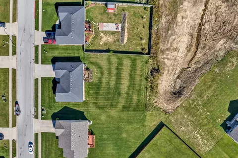 View/Area - 645 Northfork Dr, Berea, KY 40403 photo 9 of 11