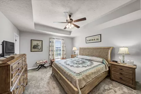 Bedroom - 645 Northfork Dr, Berea, KY 40403 photo 1 of 5
