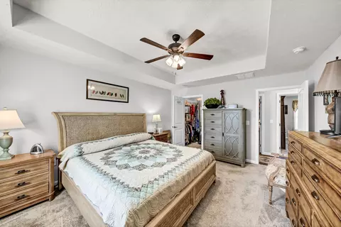 Bedroom - 645 Northfork Dr, Berea, KY 40403 photo 2 of 5
