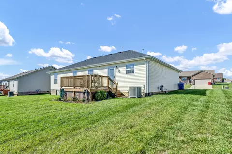 Exterior - 645 Northfork Dr, Berea, KY 40403 photo 7 of 9
