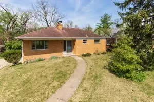 37 Gregory Ln, Fort Thomas, KY 41075