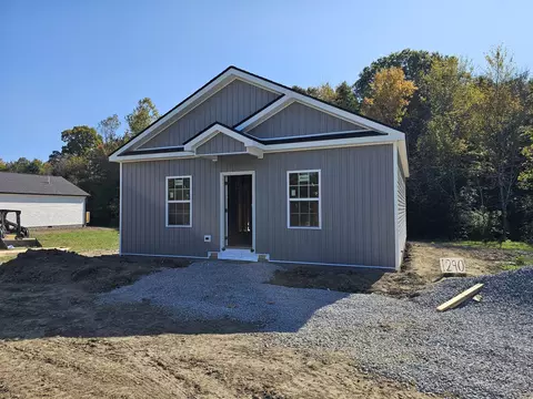1290 W Shelby St, Junction City, KY 40440