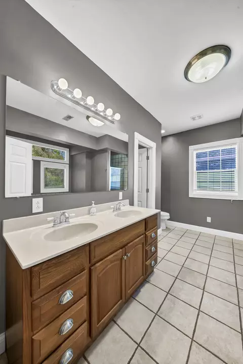 Bath - 171 Limestone Rd, Morehead, KY 40351 photo 3 of 7