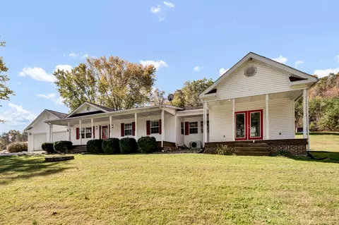 Exterior - 171 Limestone Rd, Morehead, KY 40351 photo 7 of 8