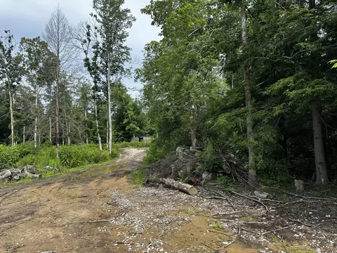 9999 Spruce Creek Rd, Corbin, KY 40701