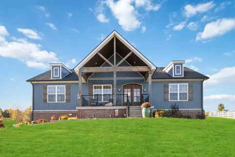 201 Fox Ridge Dr, Lancaster, KY 40444