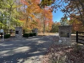 17 Lot Briarwood Subdivision Dr, Russell Springs, KY 42642