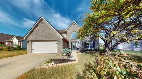 170 W Showalter Dr, Georgetown, KY 40324