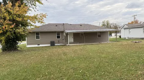 213 Oak St, Berea, KY 40403 photo 23