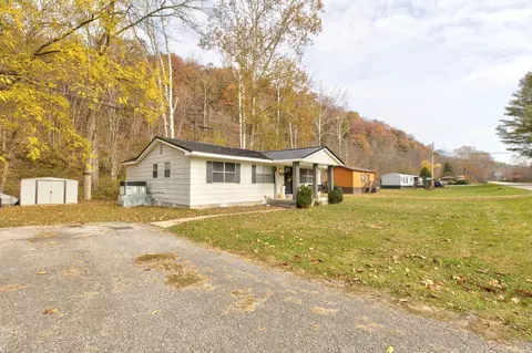 Exterior - 280 Haldeman Rd, Morehead, KY 40351 photo 3 of 5