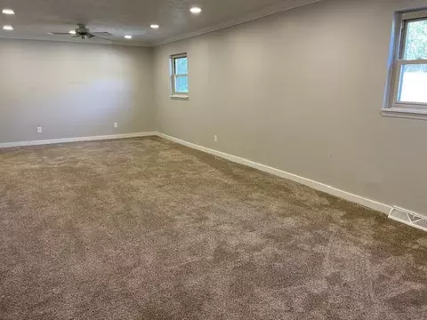 109 Hollywood Dr, Middlesboro, KY 40965 photo 38