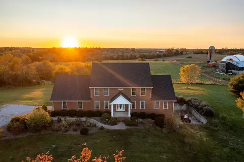 960 Hopewell Rd, Harrodsburg, KY 40330