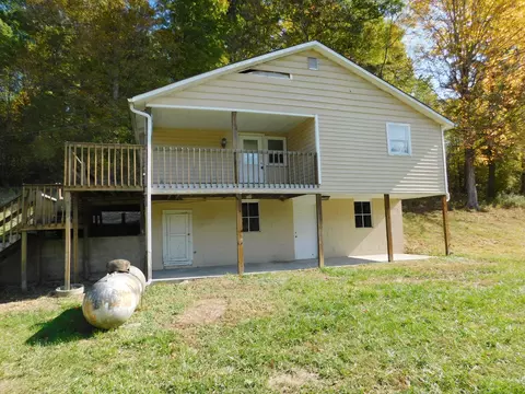 199 Caney Creek Rd, Stamping Ground, KY 40379