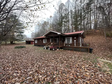 3473 State Hwy, Pineville, KY 40977