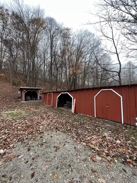 3473 State Hwy, Pineville, KY 40977 photo 2