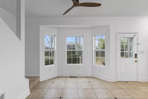 Living - 113 Monticello Dr, Georgetown, KY 40324 photo 1 of 7