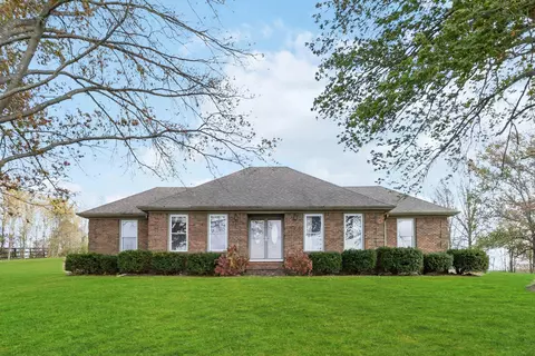 440 Flanagan Station Rd, Winchester, KY 40391
