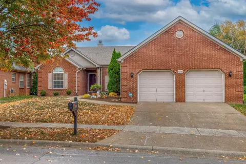 3276 Drayton Pl, Lexington, KY 40503