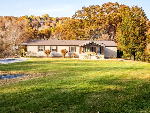1381 Stewart Rd, Somerset, KY 42501