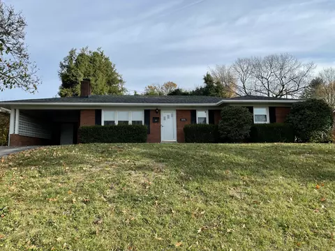 525 Commanche Trl, Frankfort, KY 40601