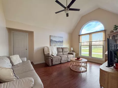 141 Stanton Rd, Stanton, KY 40380 photo 4