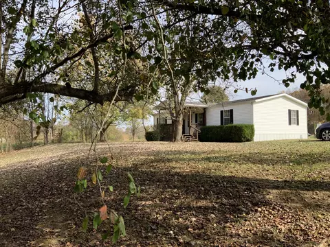 1035 E Todd Rd, Science Hill, KY 42553