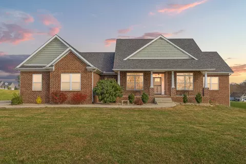 116 Big Sky Dr, Stamping Ground, KY 40379