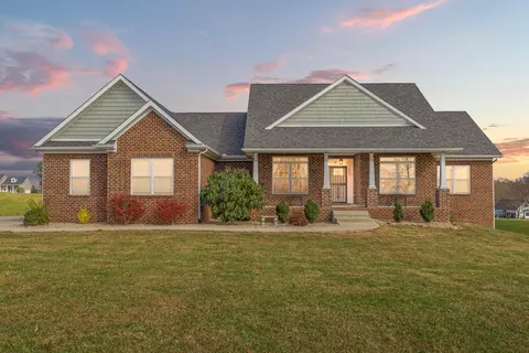 116 Big Sky Dr, Stamping Ground, KY 40379