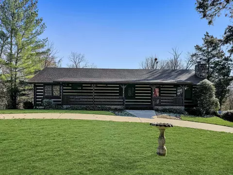 5352 Sleepy Hollow Dr, Frankfort, KY 40601
