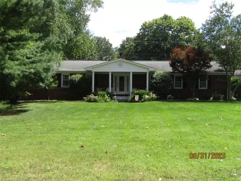 4145 Lexington Rd, Paris, KY 40361