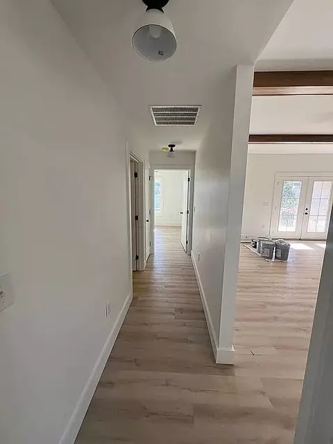 Entry Way - 18 Grayson Dr, Morehead, KY 40351 photo 3 of 6