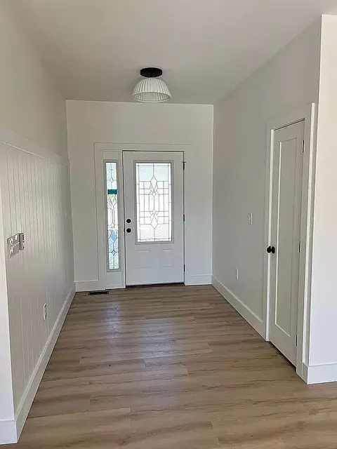 Entry Way - 18 Grayson Dr, Morehead, KY 40351 photo 1 of 6