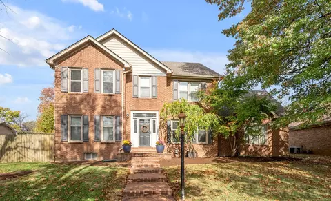 2209 Burrus Dr, Lexington, KY 40513
