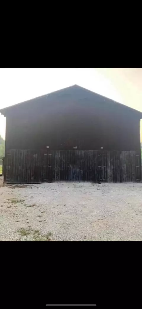 4895 Campton Baptist Rd, Campton, KY 41301 photo 3