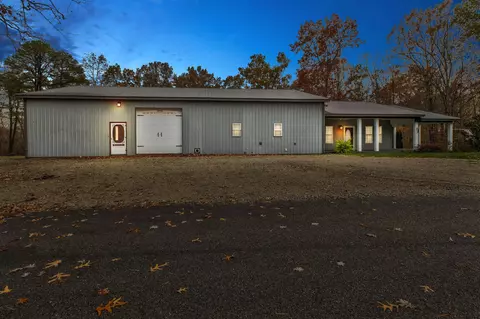 275 Johnson Rd, Morehead, KY 40351