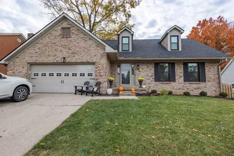 Exterior - 3374 Snaffle Rd, Lexington, KY 40513 photo 4 of 13