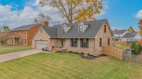 Exterior - 3374 Snaffle Rd, Lexington, KY 40513 photo 3 of 13