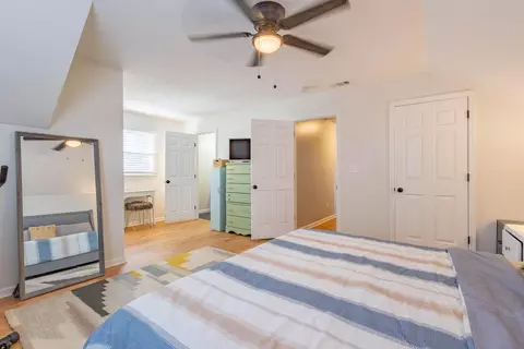 Bedroom - 3374 Snaffle Rd, Lexington, KY 40513 photo 3 of 9