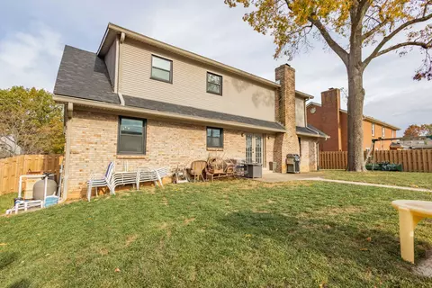 Exterior - 3374 Snaffle Rd, Lexington, KY 40513 photo 7 of 13