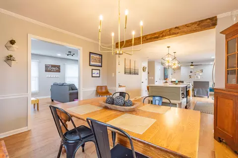 Dining - 3374 Snaffle Rd, Lexington, KY 40513 photo 5 of 5