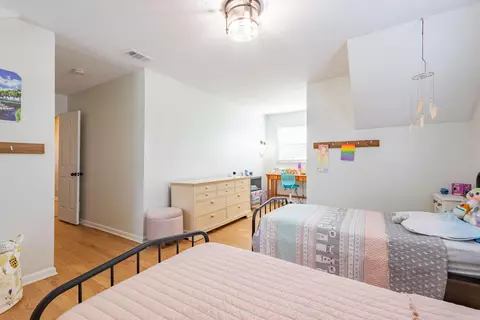 Bedroom - 3374 Snaffle Rd, Lexington, KY 40513 photo 9 of 9