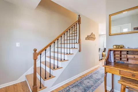 Entry Way - 3374 Snaffle Rd, Lexington, KY 40513 photo 2 of 6
