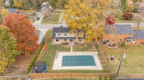View/Area - 3374 Snaffle Rd, Lexington, KY 40513 photo 6 of 8