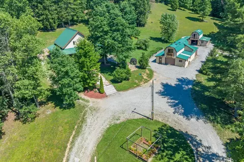 553 Gary King Rd, Strunk, KY 42649 photo 1